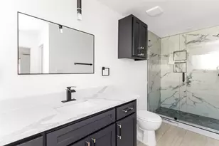 1101 Poindexter St, Fort Worth, TX 76102 - Photo 32