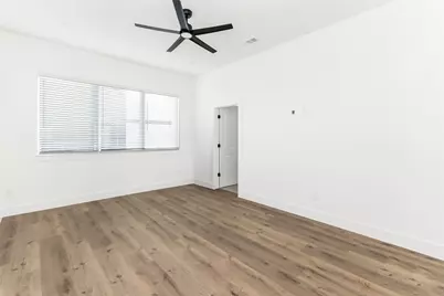 1101 Poindexter Street #A3, Fort Worth, TX 76102 - Photo 16