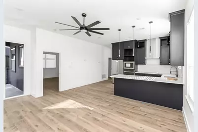 1101 Poindexter Street #A3, Fort Worth, TX 76102 - Photo 10