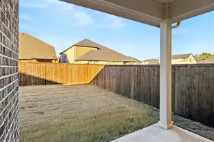 658 Erin Hls Dr, Red Oak, TX 75154 - Photo 20