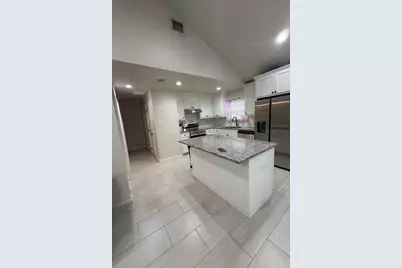 1610 Ridgeview Trail, Granbury, TX 76048 - Photo 4