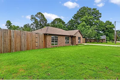 315 Stone Street, Collinsville, TX 76233 - Photo 4