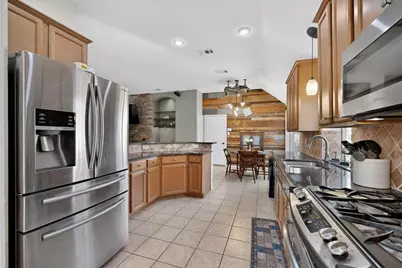 2409 Saddlehorn Drive, Mesquite, TX 75181 - Photo 6