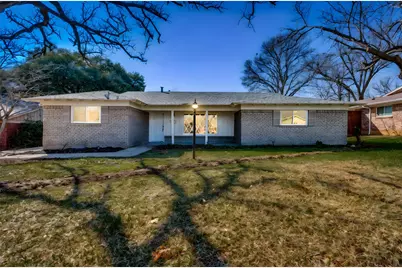 4820 Briarwood Lane, Fort Worth, TX 76103 - Photo 1