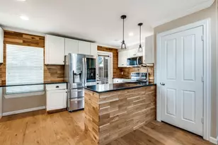 4703 Bradford Dr, Dallas, TX 75219 - Photo 8