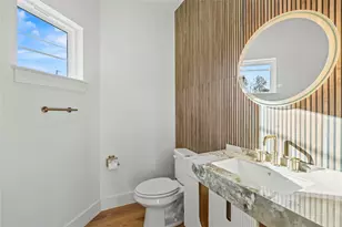 325 N Moore, Dallas, TX 75203 - Photo 14