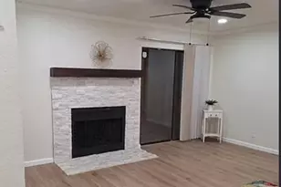 1101 Calico Ln, Arlington, TX 76011 - Photo 2