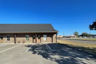 2708 Sunset Strip Rd, Greenville, TX 75402 - Photo 1