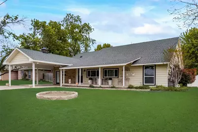 614 W 4th Street, Justin, TX 76247 - Photo 1