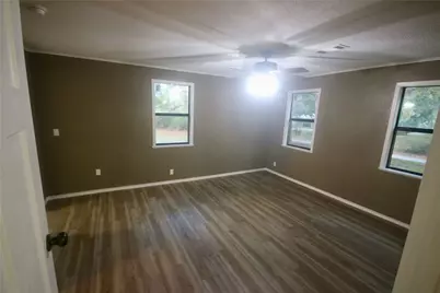 514 E Linn Street, Huntington, TX 75949 - Photo 12