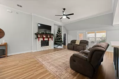 3137 Shoreline Drive, Burleson, TX 76028 - Photo 8