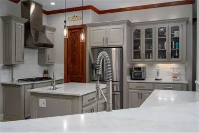 588 Lakepoint Loop, Pottsboro, TX 75076 - Photo 16