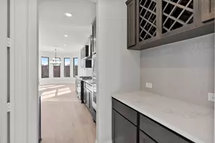 1500 Overbrook Pkwy, Aubrey, TX 76227 - Photo 10