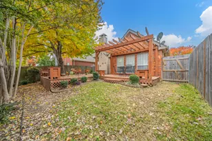 2020 Canterbury Dr, Bedford, TX 76021 - Photo 22