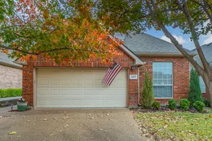 2020 Canterbury Dr, Bedford, TX 76021 - Photo 2