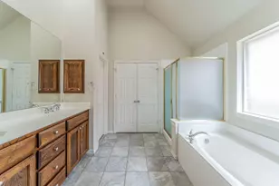 2020 Canterbury Dr, Bedford, TX 76021 - Photo 12