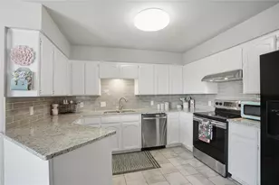 6716 Inwood Dr, North Richland Hills, TX 76182 - Photo 10