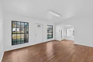 1108 Winters St, Dallas, TX 75216 - Photo 8