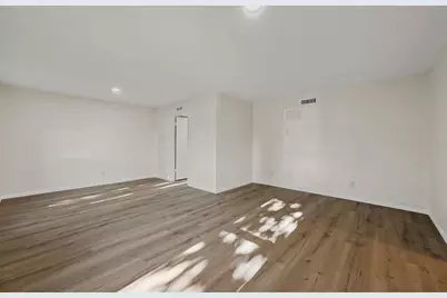 11919 Bushmills Road, Dallas, TX 75243 - Photo 16