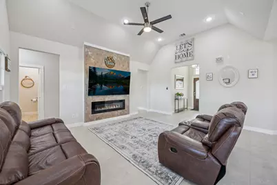 5437 Gebron Drive, Fort Worth, TX 76126 - Photo 6