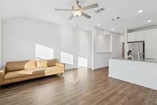 4703 Kindred St, Haltom City, TX 76117 - Photo 8