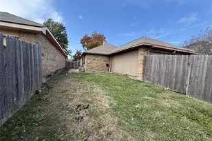 1120 Old Barn Ln, Mesquite, TX 75149 - Photo 16