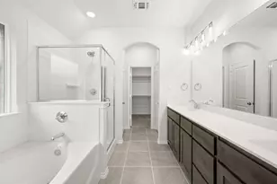 4536 Lyreleaf Dr, Fort Worth, TX 76036 - Photo 14