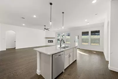 725 Winecup Way, Midlothian, TX 76065 - Photo 4