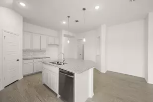 4532 Lyreleaf Dr, Fort Worth, TX 76036 - Photo 4