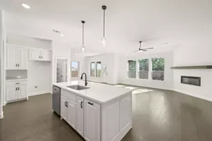 4602 Thistle Dr, Midlothian, TX 76065 - Photo 4