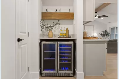 4210 Creekdale Drive, Dallas, TX 75229 - Photo 14