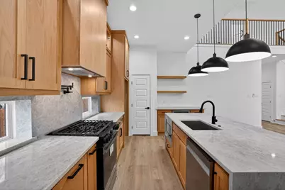 2007 N Montclair Avenue, Dallas, TX 75208 - Photo 6