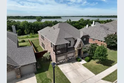 2200 Benjamin Creek Drive, Little Elm, TX 75068 - Photo 2