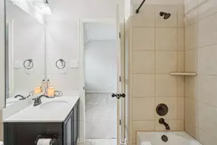 2200 Benjamin Creek Dr, Little Elm, TX 75068 - Photo 24