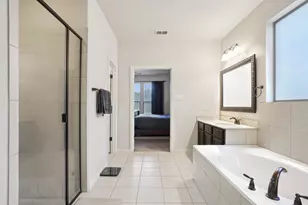 2200 Benjamin Creek Dr, Little Elm, TX 75068 - Photo 20