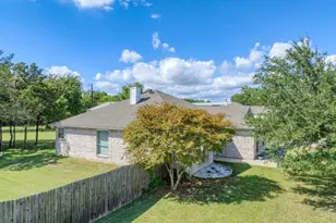 99 Catamaran Ct, Gordonville, TX 76245 - Photo 4
