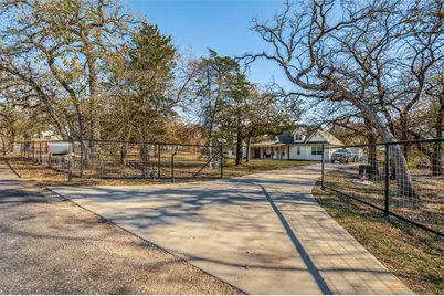 4351 County Road 1202, Cleburne, TX 76031 - Photo 26