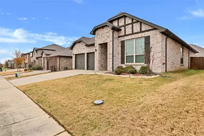 1301 Morning Ridge, Aubrey, TX 76227 - Photo 2