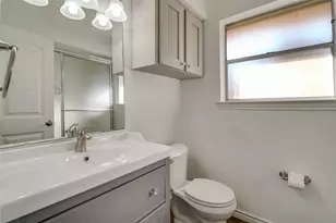 1405 Carriage Ln, Garland, TX 75043 - Photo 20