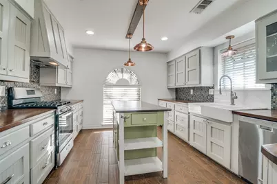 1405 Carriage Lane, Garland, TX 75043 - Photo 8