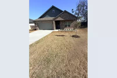 1403 Jefferson Street, Bowie, TX 76230 - Photo 4