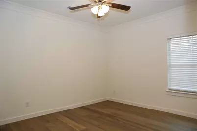 1403 Jefferson Street, Bowie, TX 76230 - Photo 22