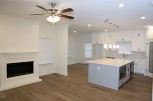 1403 Jefferson St, Bowie, TX 76230 - Photo 10