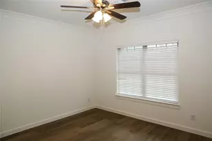 1403 Jefferson St, Bowie, TX 76230 - Photo 24