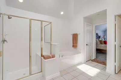 8216 Dogwood Lane, Irving, TX 75063 - Photo 24