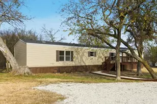 540 Co Rd 2906, Dodd City, TX 75438 - Photo 2