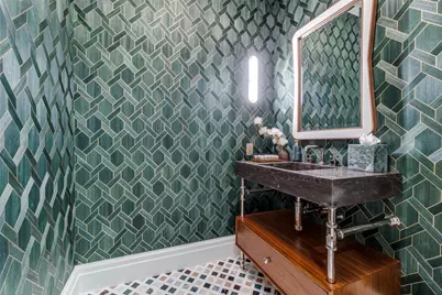 2408 Victory Park Lane #1442, Dallas, TX 75219 - Photo 24