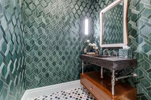 2408 Victory Park Ln, Dallas, TX 75219 - Photo 24