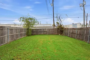 1223 James Ave, Waco, TX 76706 - Photo 20