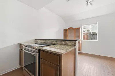 1223 James Avenue, Waco, TX 76706 - Photo 10